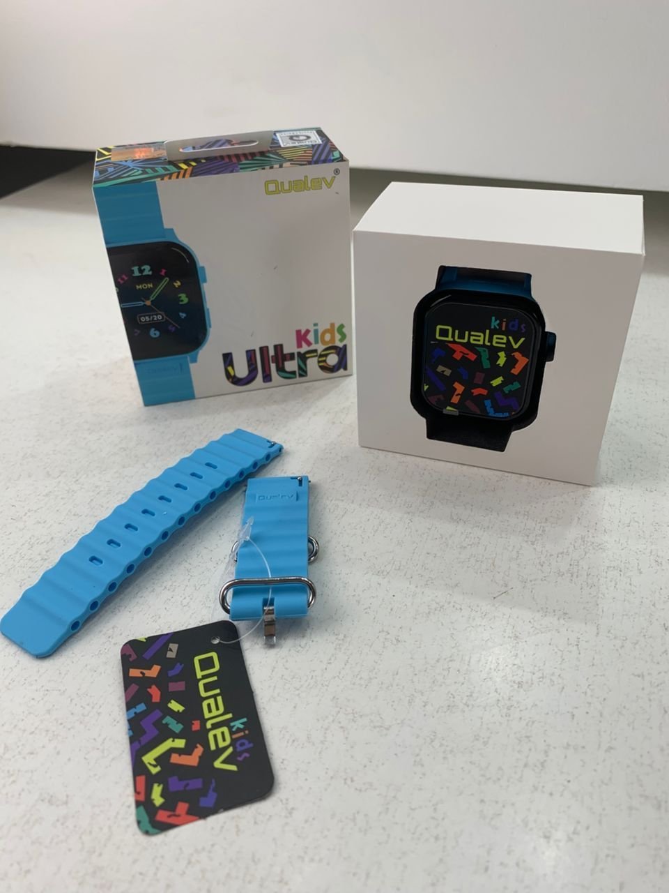 Montre intelligente pour enfants avec fonction d’appel d’urgence SOS et camera – ساعة ذكية للأطفال - الصورة 4
