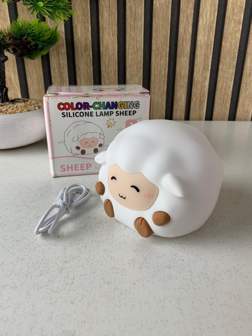Veilleuse Mouton pour Enfants Lampe LED souple et rechargeable – مصباح سيليكون لغرف الأطفال - الصورة 3