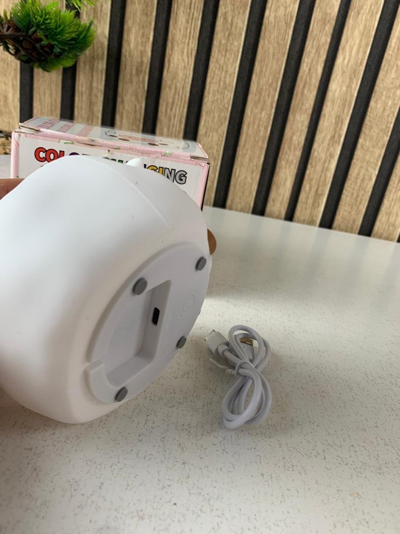 Veilleuse Mouton pour Enfants Lampe LED souple et rechargeable – مصباح سيليكون لغرف الأطفال - الصورة 2
