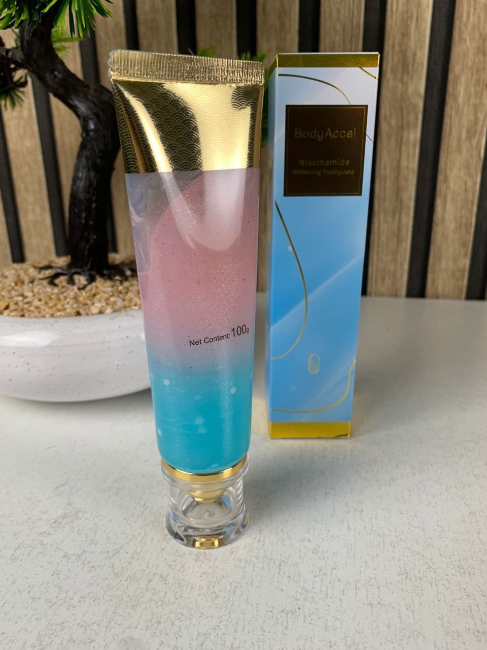 Dentifrice blanchissant à la niacinamide BodyAccel – معجون تبييض الأسنان - الصورة 3