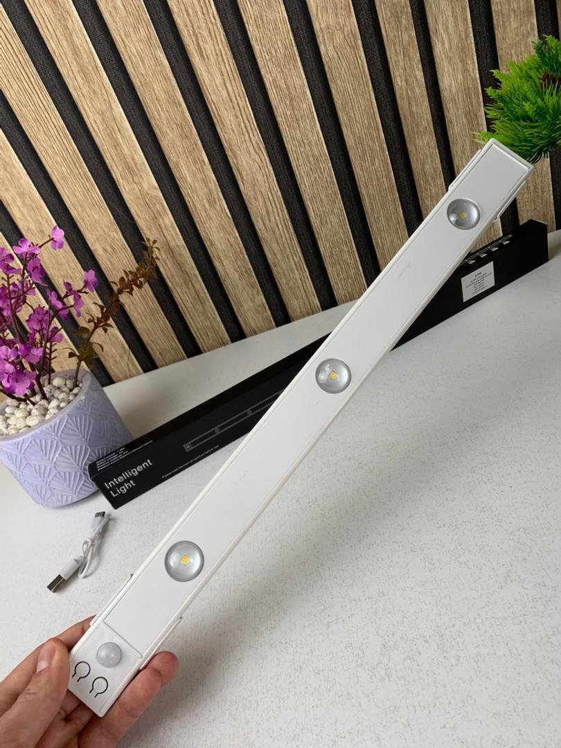 Lampe LED Rechargeable avec Détecteur De Mouvement Intérieur 3 Modes 40CM – مصباح مناطق ضيقة بعدة أوضاع - الصورة 2