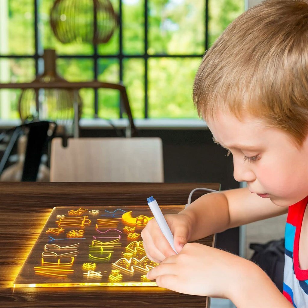 Tableau à Dessin LED coloré avec 7 stylos 40x30cm – لوحة مضيئة للرسم والتلوين - الصورة 4