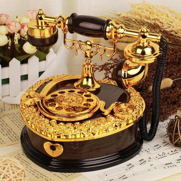 Boîte à musique créative en forme de cœur téléphone vintage décoration pour maison - الصورة 5