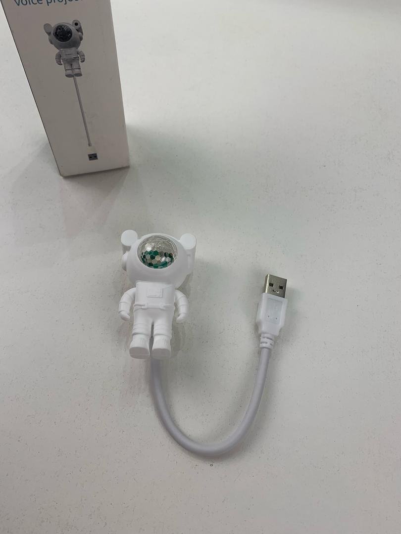 Astronut Projecteur LED Intelligente USB Veilleuse Galaxie & Astro Étoilée - بروجيكتور ذكي إضاءة ليلية - الصورة 4
