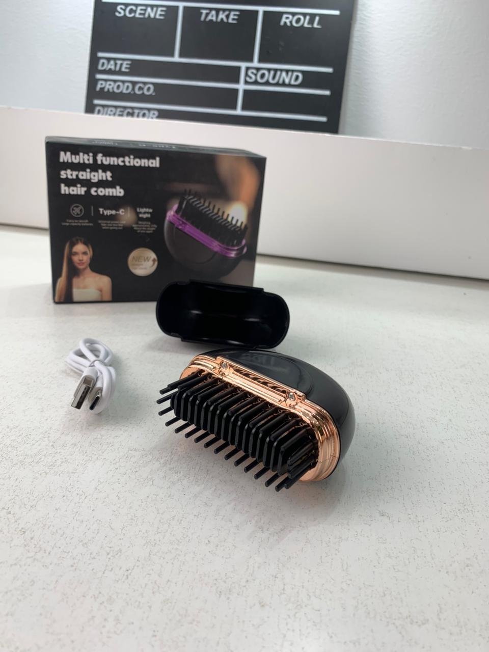 Mini Brosse à lisser électrique sans fil avec 3 réglages de chaleur – مشط حراري حجم صغير ومحمول - الصورة 3