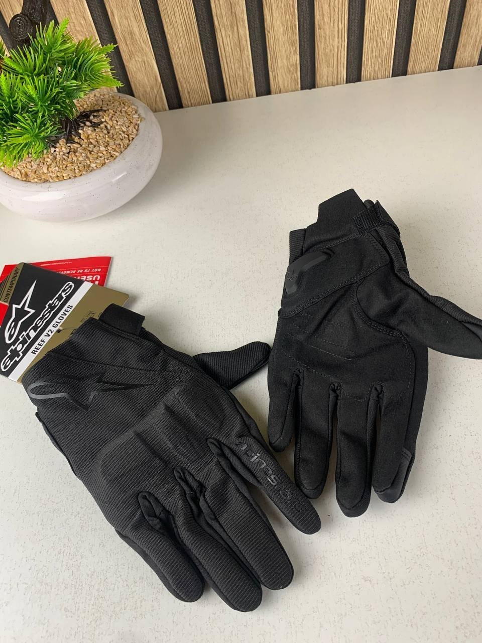 Gants de moto Alpinestars Reef V2 Touche Tactile – قفازات إحترافية لسائقي الدراجات - الصورة 2