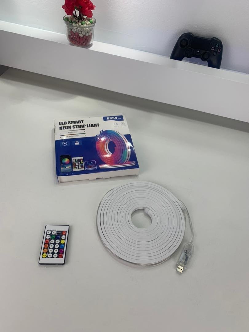 Bande LED Néon Flexible RGB 5m avec Bluetooth et USB – شريط إضاءة نيون مرن بطول 5 أمتار مع بلوتوث - الصورة 3