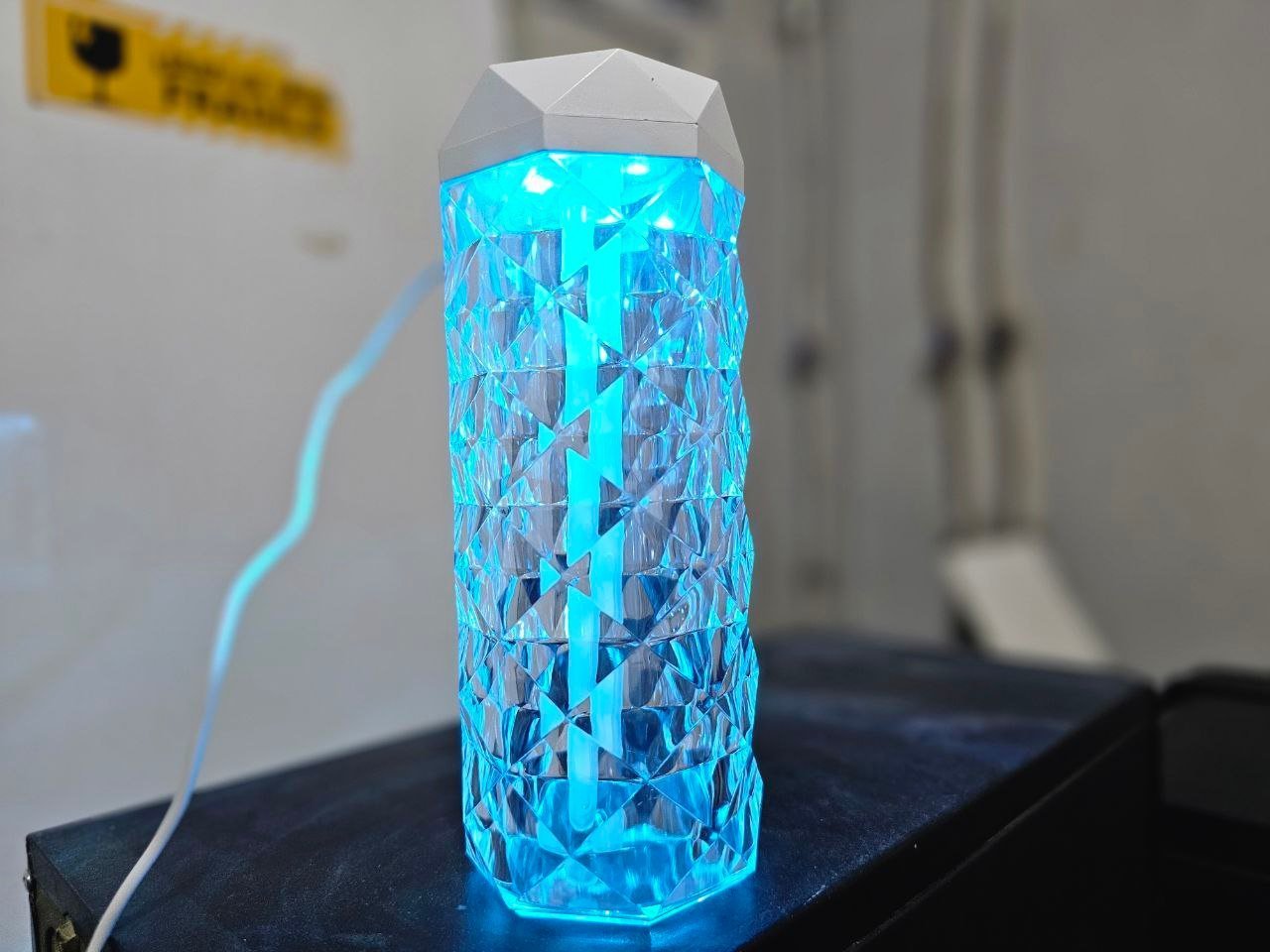 Lampe en cristal avec humidificateur d’air, diffuseur d’arôme, USB 900ml - الصورة 2