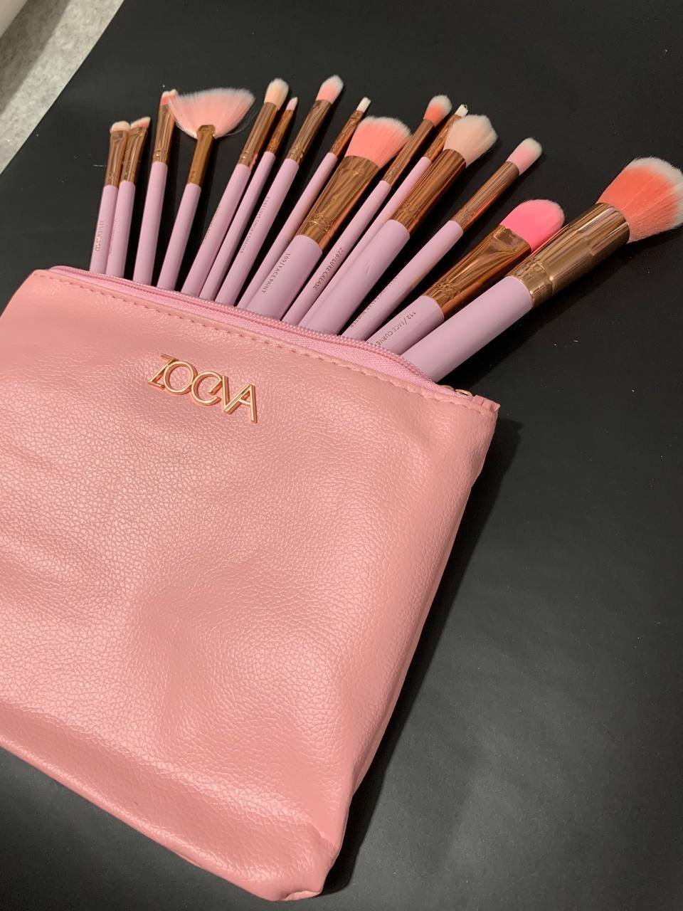 Pack Spécial Organisateur de maquillage + Trousse de 15 Pinceaux zoeva professionnels - الصورة 2