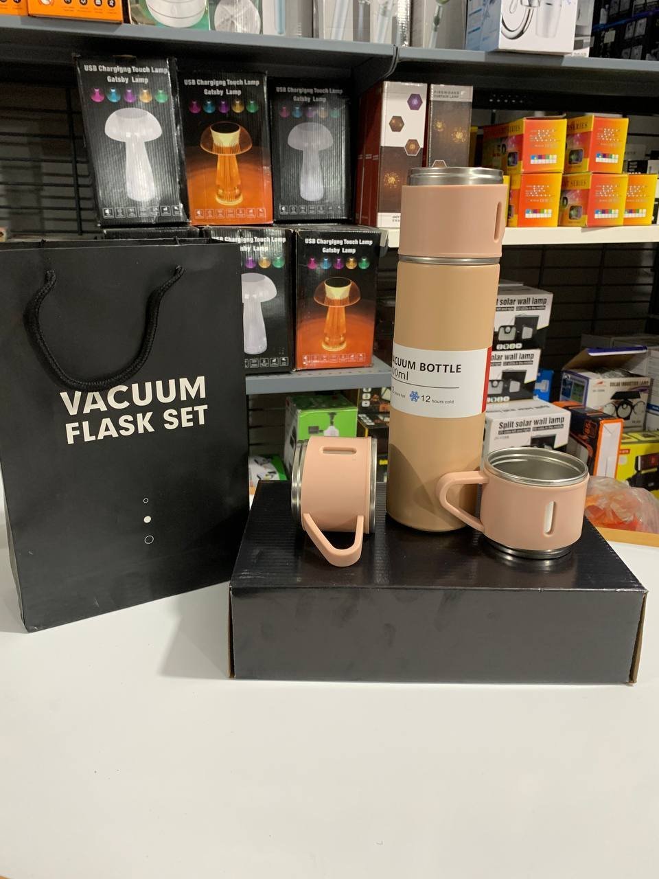 Ensemble Thermos avec 3 tasses thermique 500ml en acier inoxydable - الصورة 4