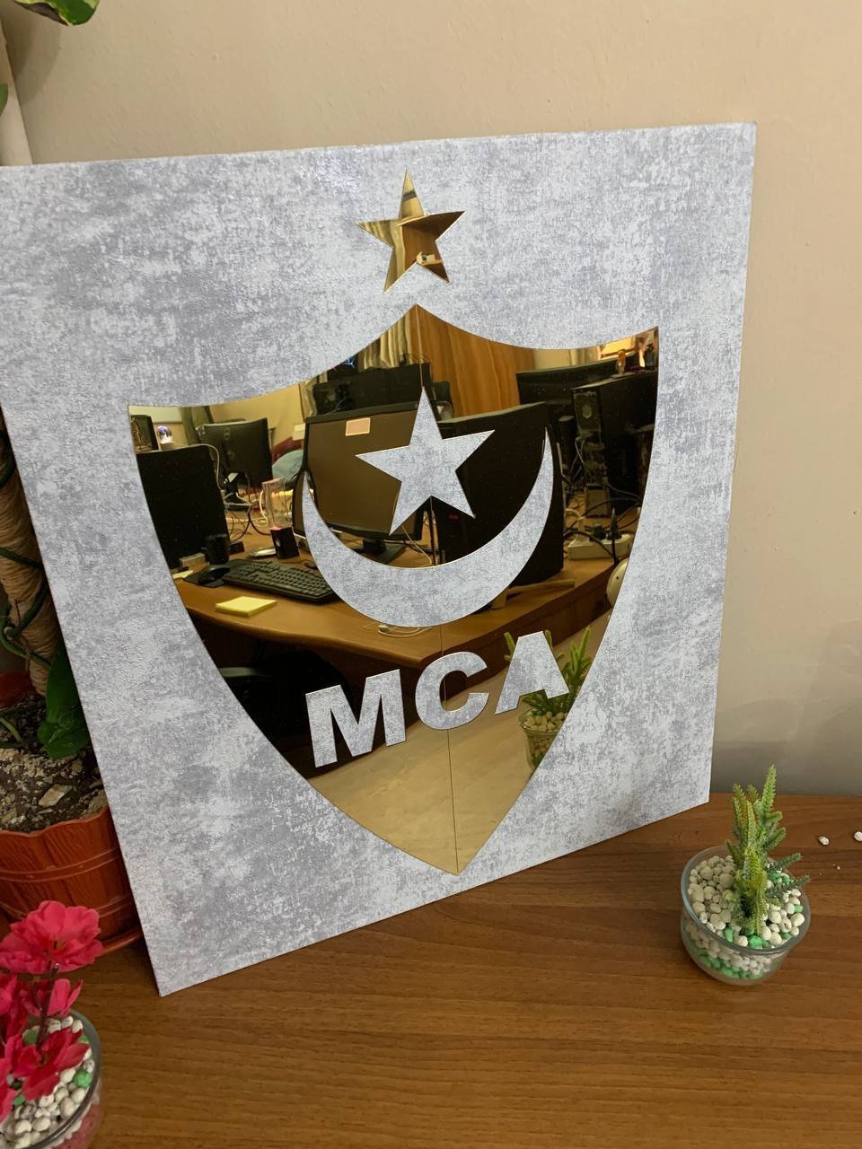 Cadre en Acrylique Effet Gold Miroir Motif Club MCA - الصورة 2