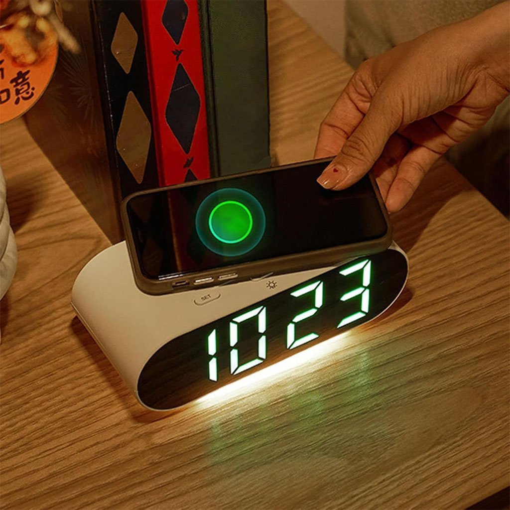 Horloge numérique LED et Chargeur Sans Fil GH9000 – ساعة منبه وشاحن لاسلكي - الصورة 3
