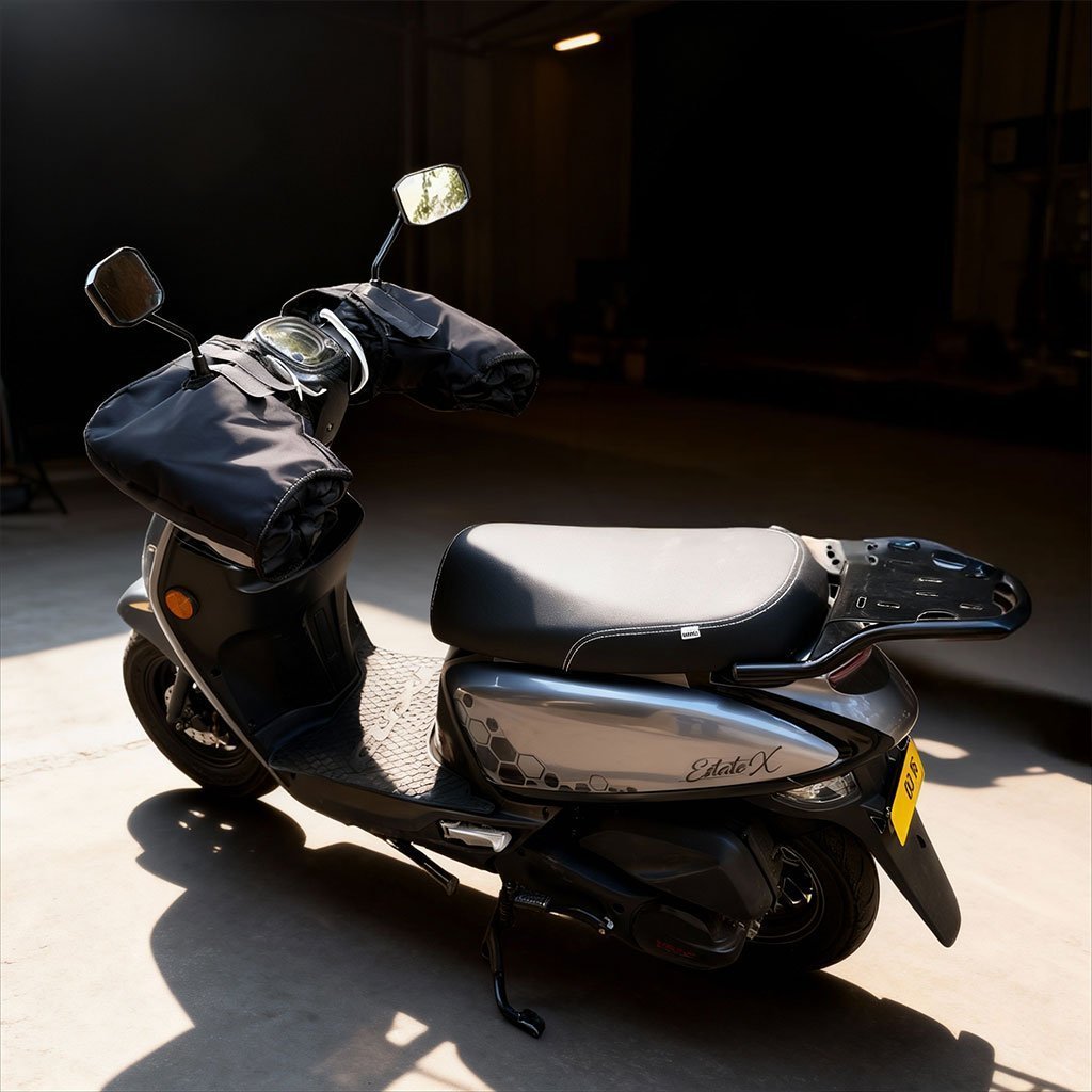 Couvre-Main Imperméable pour Guidon Vespa – غطاء لليدين لسائقي الدرجات النارية - الصورة 2