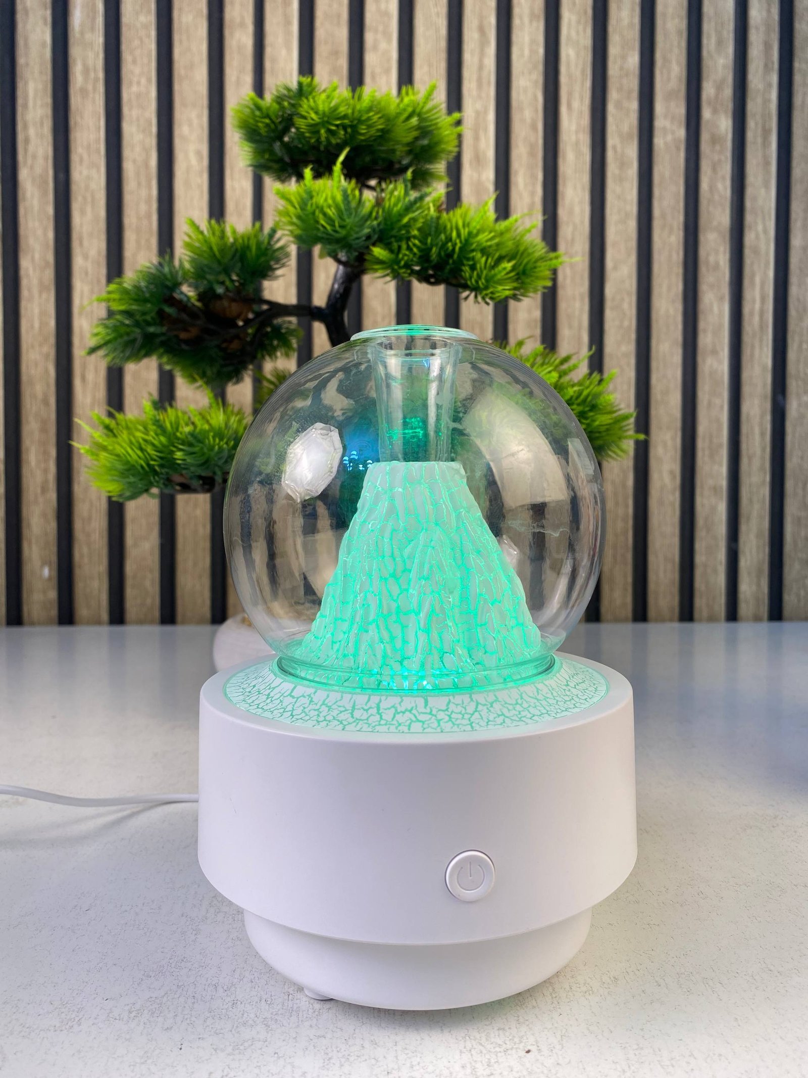 Diffuseur d'Arôme et Humidificateur Effet Volcan Capacité 300ml - موزع العطور والزيوت الذكي بتأثير البركان المضيء - الصورة 4