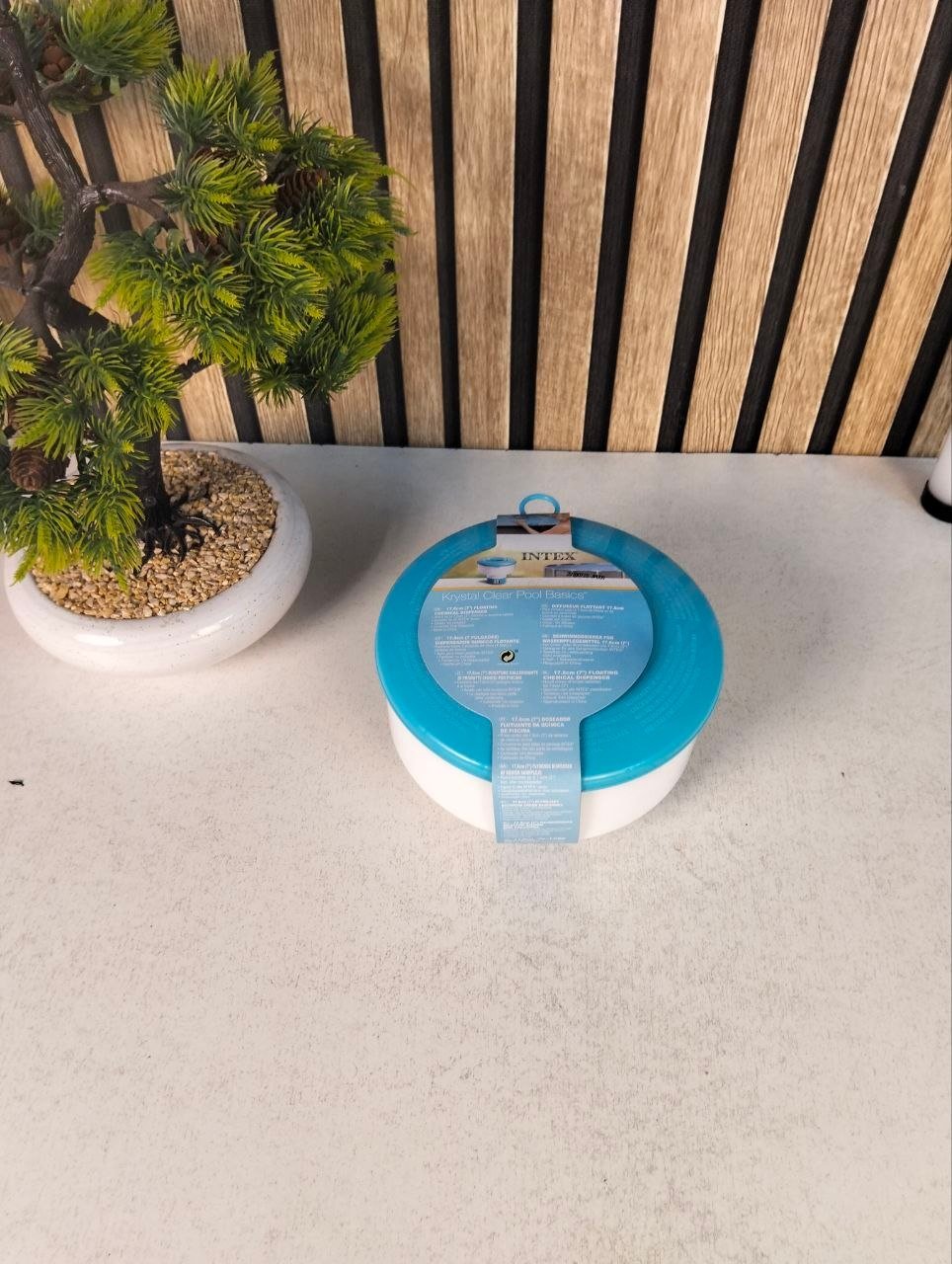⁦Diffuseur de Chlore Flottant Intex 29041 pour Piscines et Spa - موزع أقراص الكلور العائم للمسابح من إنتكس (7 بوصة)⁩ - الصورة ⁦2⁩