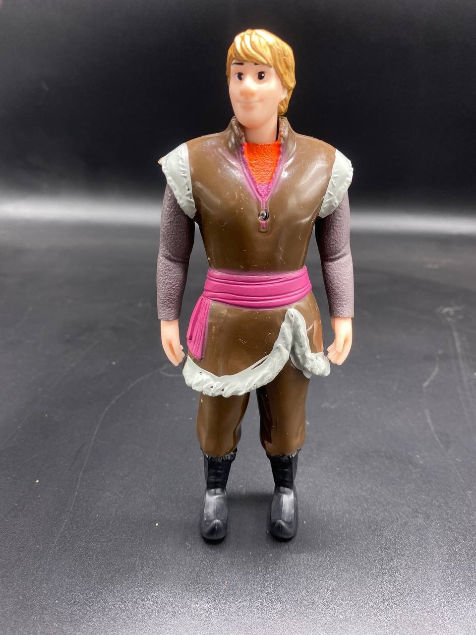 Ensemble de figurine Frozen 6 caractéres - الصورة 11