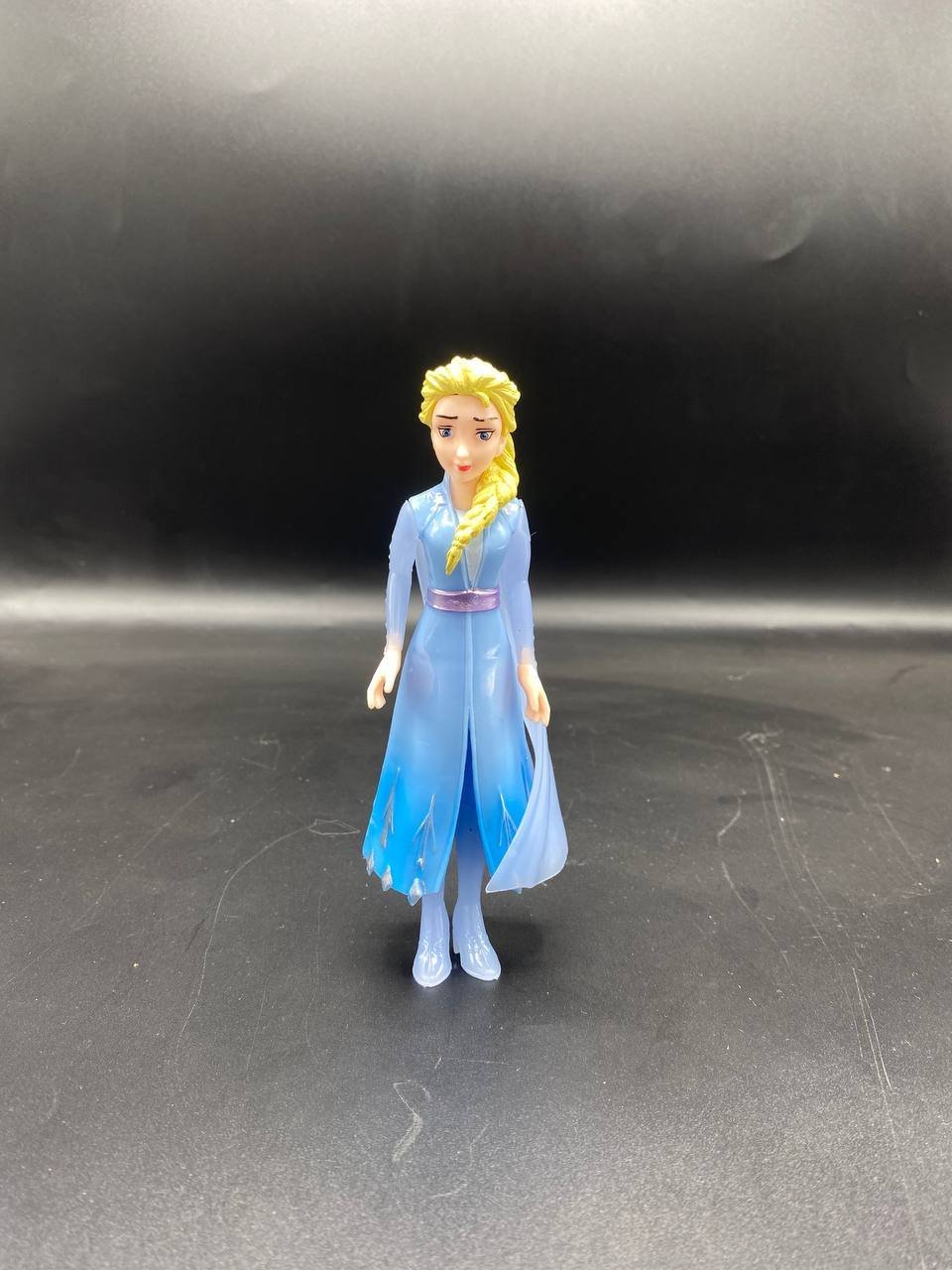 Ensemble de figurine Frozen 6 caractéres - الصورة 13