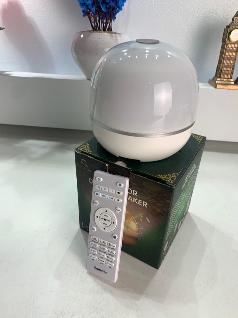 ⁦Lampe de Projection Rotative avec Haut-Parleur du Coran – مصباح إسقاط مع مكبر صوت للقرآن⁩ - الصورة ⁦2⁩