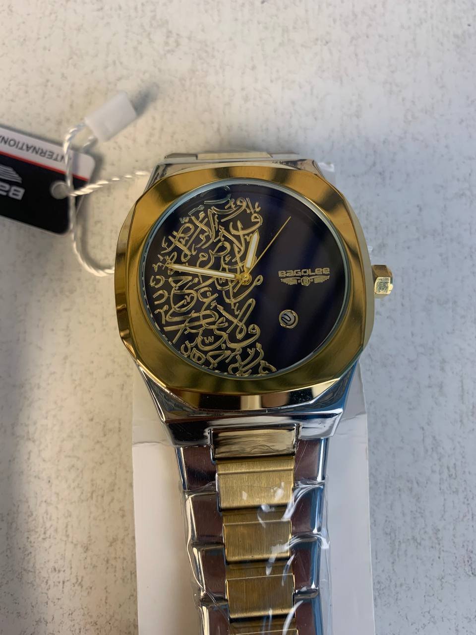 Montre Élégante avec Cadran en Calligraphie Arabe (3D Relief) - ساعة يد كلاسيكية بالخط العربي ثلاثي الأبعاد - الصورة 8