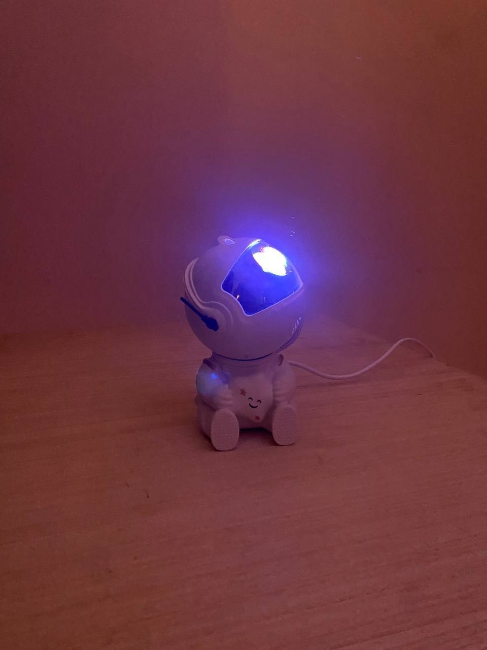 ⁦Projecteur LED Astronome Galaxy atmosphère étoilée, veilleuse LED pour chambre à coucher - مصباح رائد الفضاء⁩ - الصورة ⁦6⁩