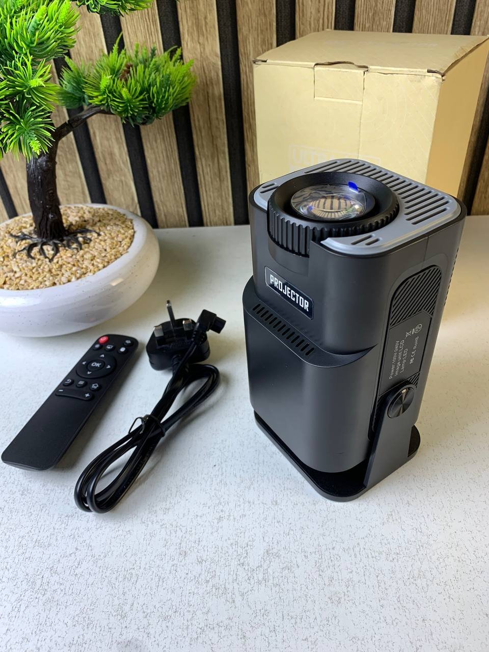 Projecteur portable Full HD HY320 Android 11 WiFi6 et Bluetooth 5.0 - جهاز عرض ذكي - الصورة 2
