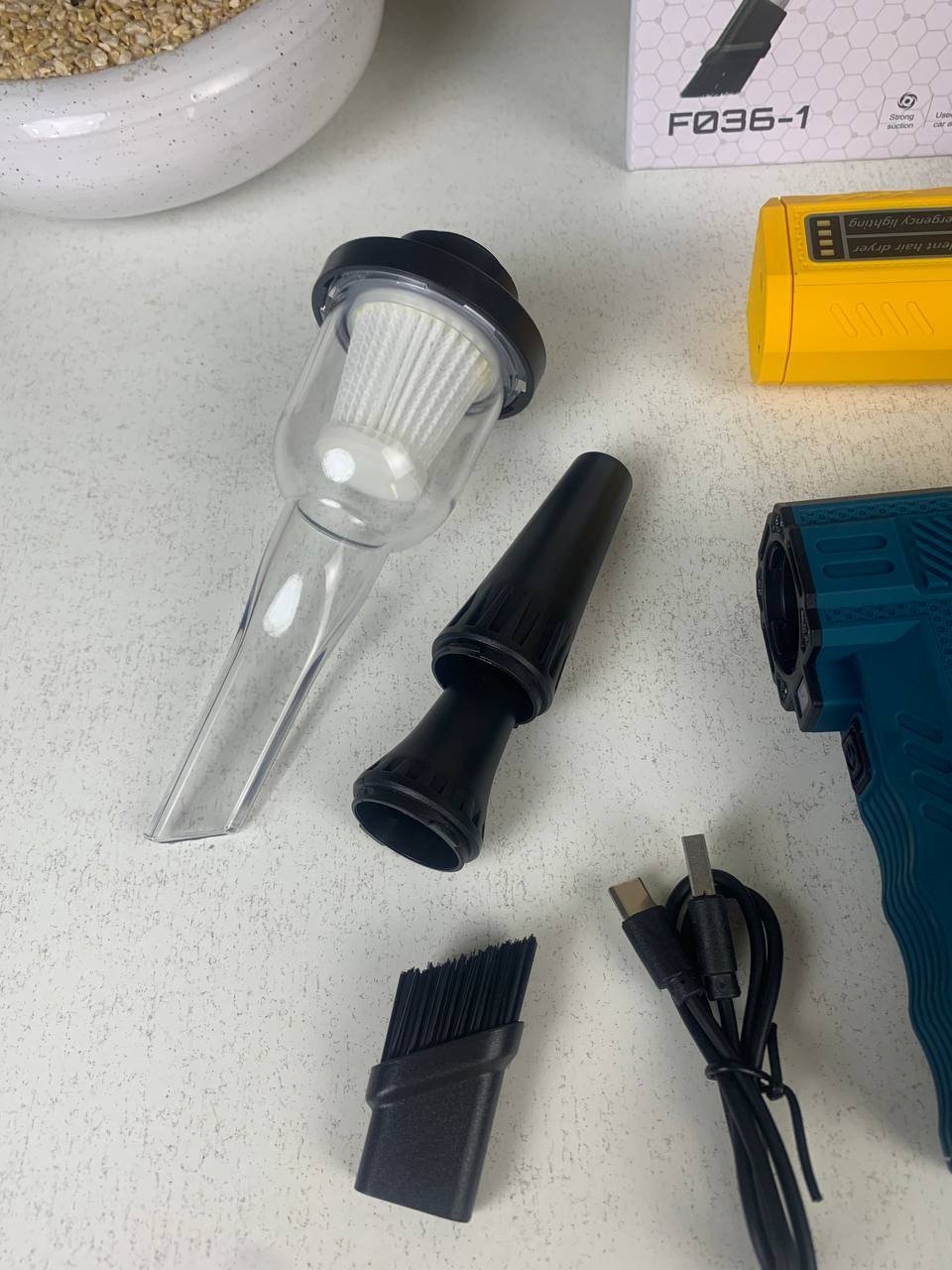 ⁦Souffleur Turbo et Aspirateur Portable F036-1 avec Accessoires - منفاخ ومكنسة الهواء التوربينية المحمولة (2 في 1)⁩ - الصورة ⁦15⁩