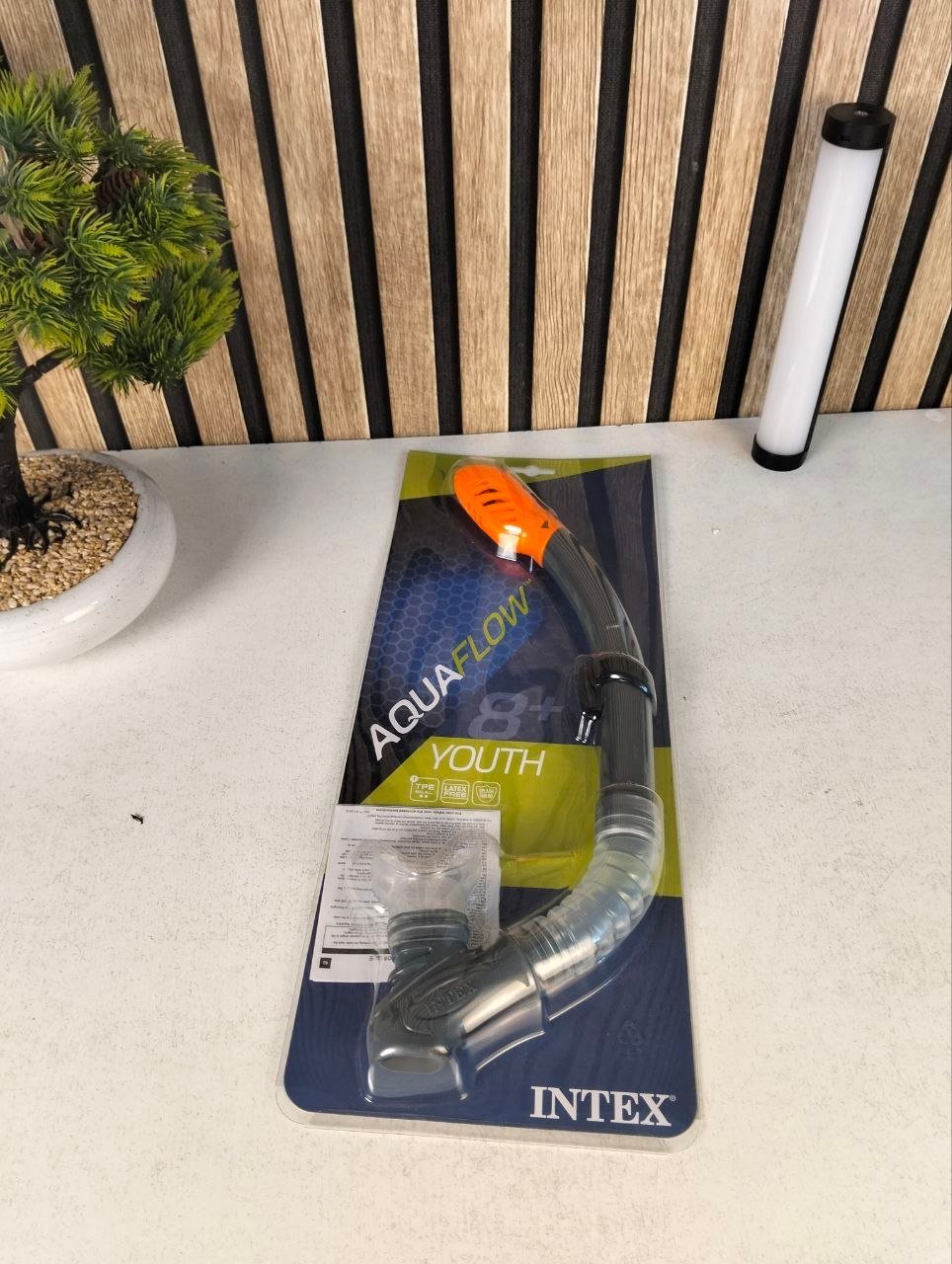 Tuba de Plongée Intex Easy-Flow Snorkel 55929 - أنبوب التنفس والغطس الانسيابي - الصورة 2