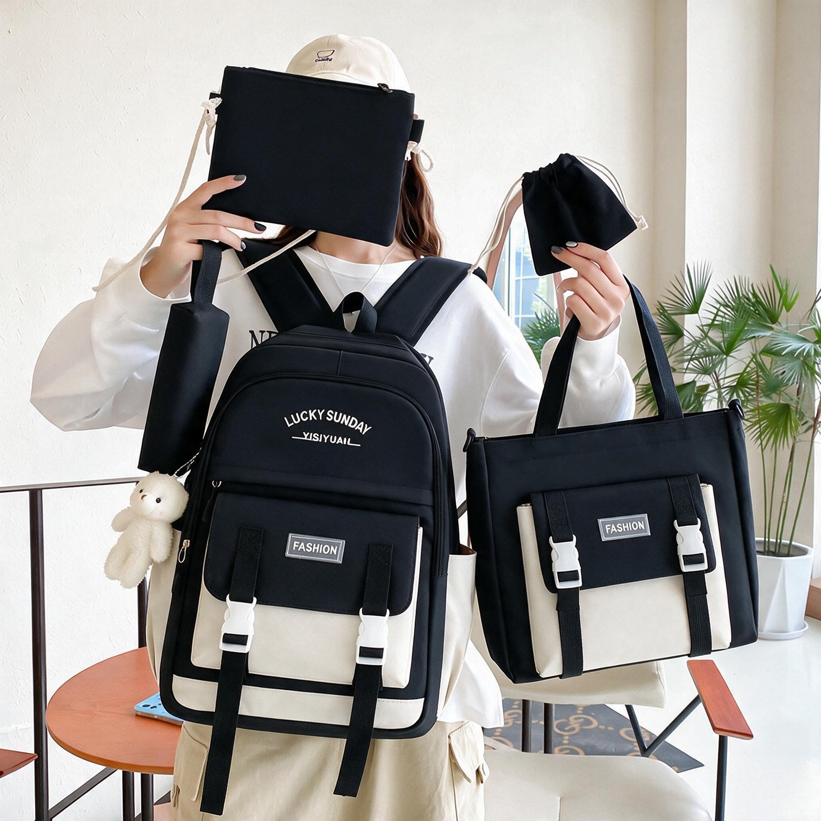 ⁦Ensemble de sacs à dos Kawai pour adolescents 5Pcs YISIYUAN V2 Noir et Blanc – محفظة 5 قطع كاواي للبنات⁩ - الصورة ⁦2⁩