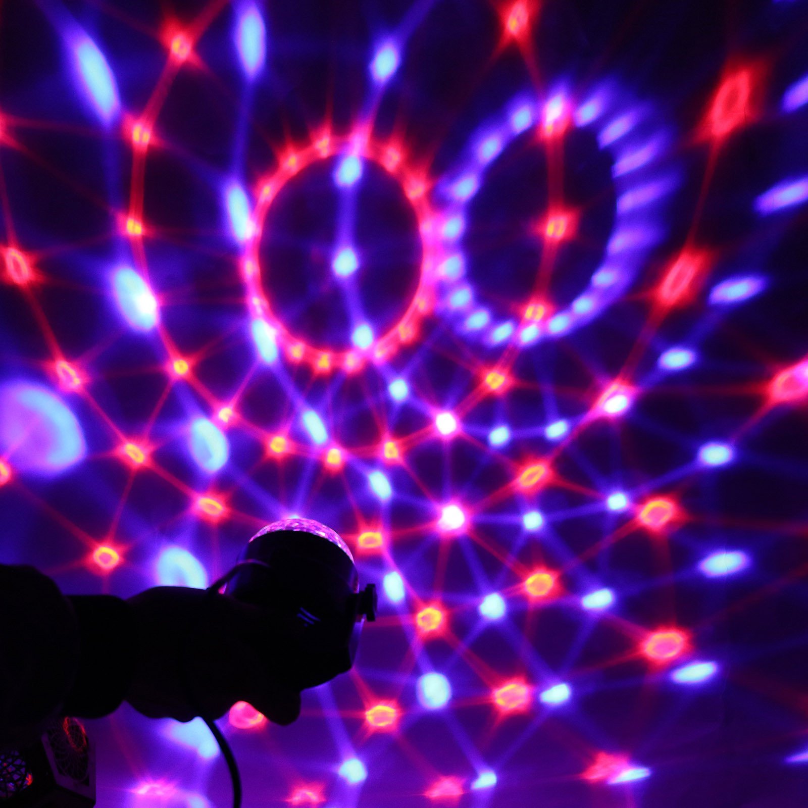 Projecteur LED Effet Vague d'Eau et Music Bluetooth LT-910LED - مصباح إسقاط إضاءة المائية مع مكبر صوت بلوتوث - الصورة 8