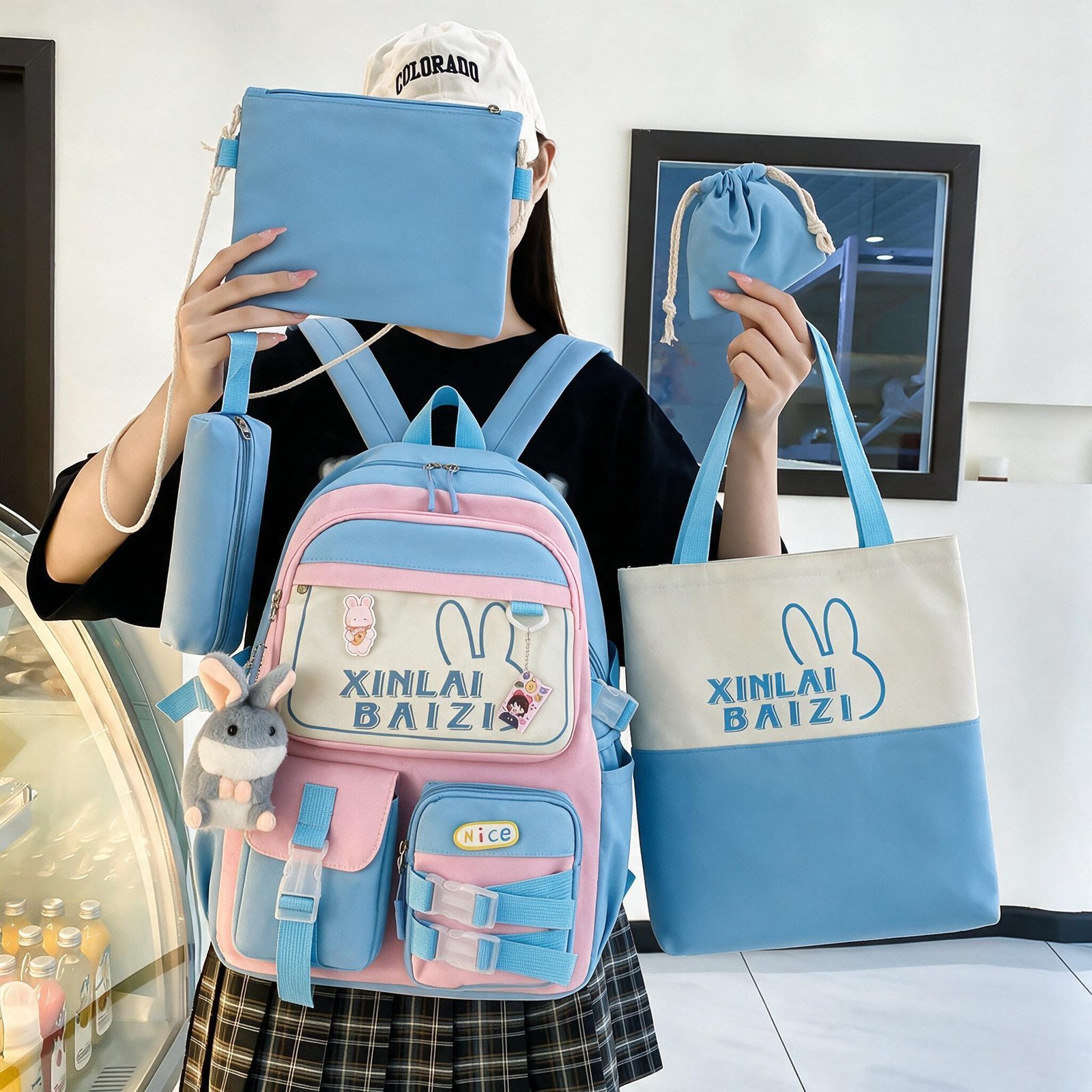 ⁦Sac à Dos Multifonctionnel Kawaii Grand Volume Imperméable et Résistant 5Pcs Bleu et Rose SACKDS29BRS - حقيبة ظهر بعدة قطع بتصميم كاوايي⁩ - الصورة ⁦3⁩