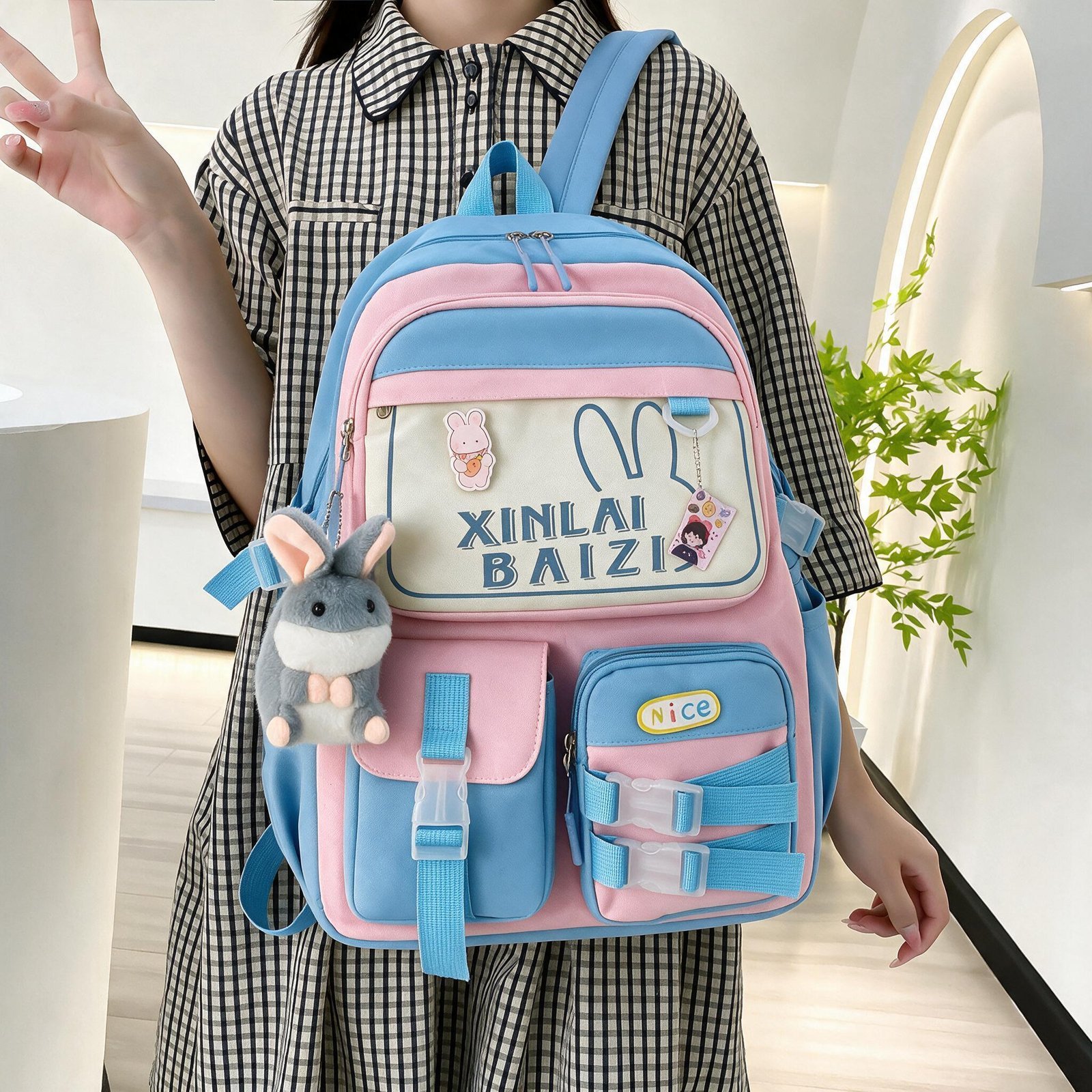 ⁦Sac à Dos Multifonctionnel Kawaii Grand Volume Imperméable et Résistant 5Pcs Bleu et Rose SACKDS29BRS - حقيبة ظهر بعدة قطع بتصميم كاوايي⁩ - الصورة ⁦4⁩