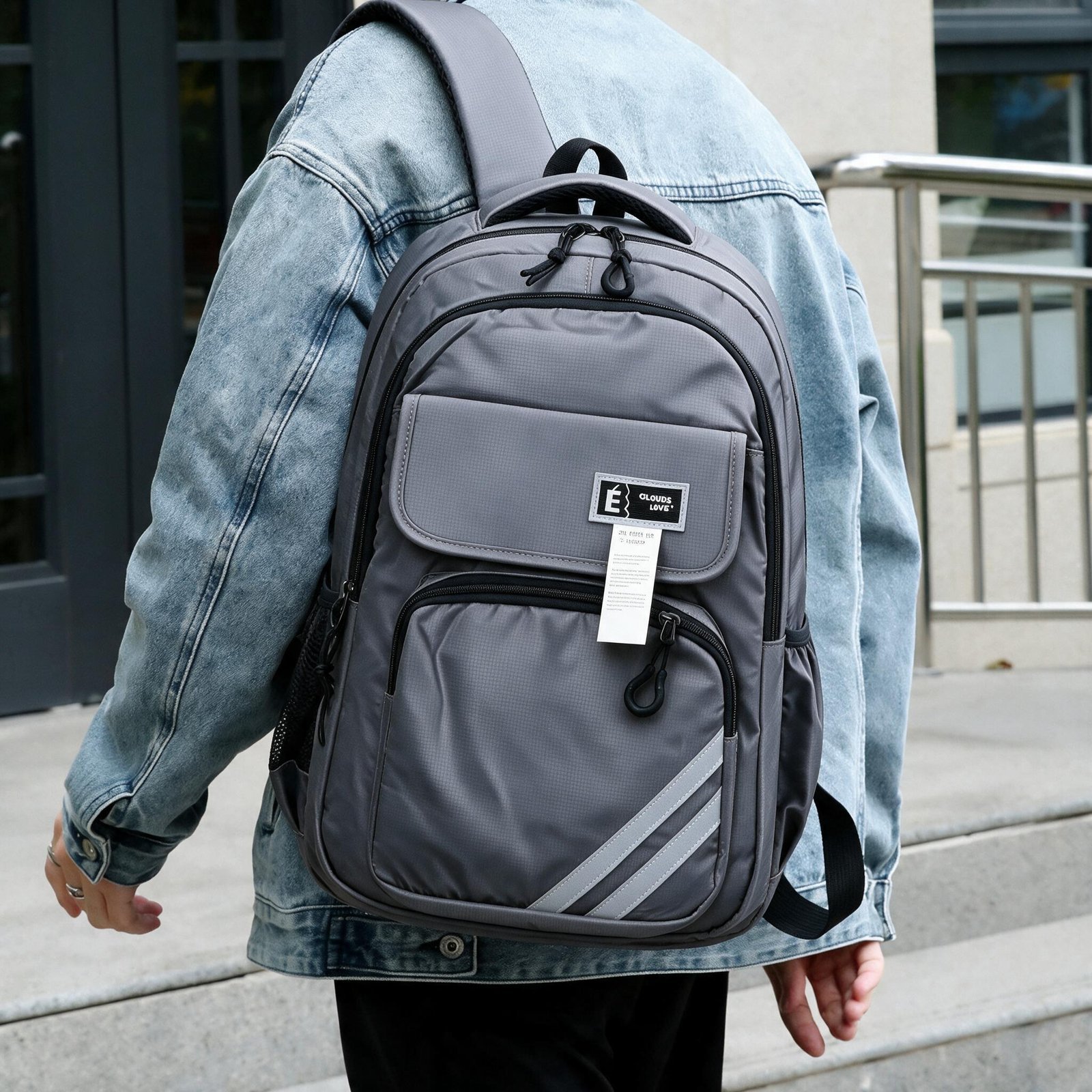 Sac à Dos Sport et Scolaire Multi-Poches Tissu Oxford Résistant et Imperméable Gris SACKDS27GR - حقيبة ظهر رياضية ومدرسية متعددة الجيوب مع عواكس ضوئية
